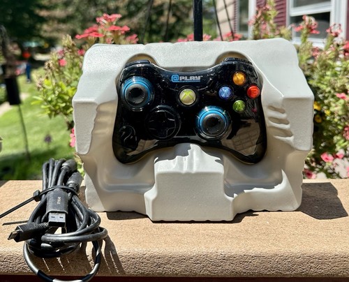 P.L.A.Y. Wired Controller Xbox 360 Black NEW GameStop - Picture 7 of 9
