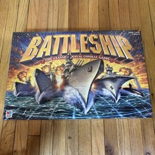 Battleship Sealed New in Box Milton Bradley 2002 Classic War Board Game