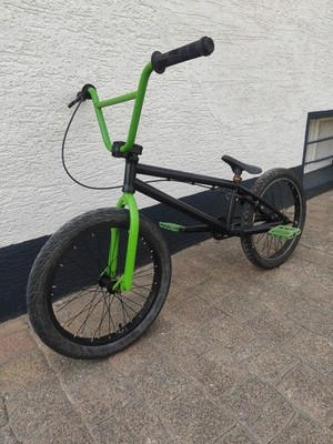 BMX 20 Zoll Fahrrad der Marke Stolen Schwarz Grün
