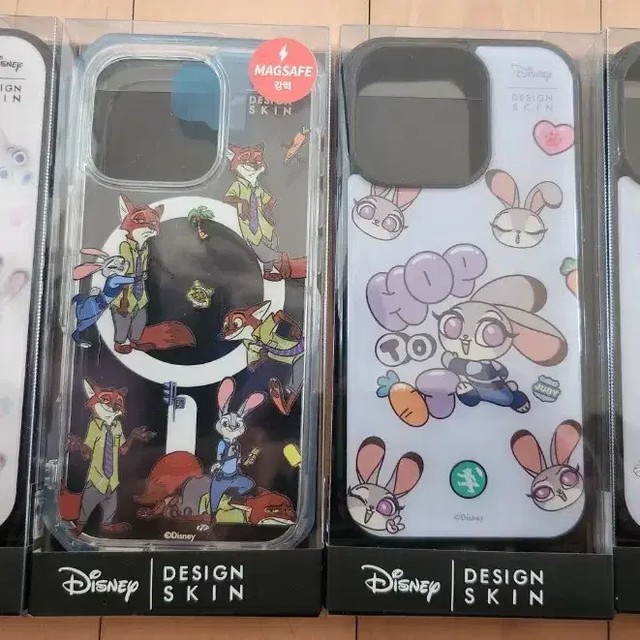 Disney iPhone 16 Pro Case - Zootopia/Mickey, New