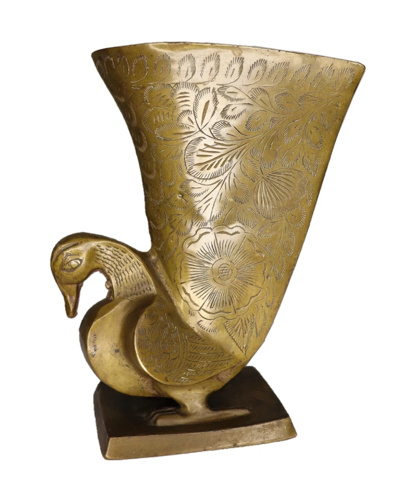 Bird-Shaped Vintage Flower Vase Handcrafted Brass Planter Decorative Showpiece - Image 3 of 4