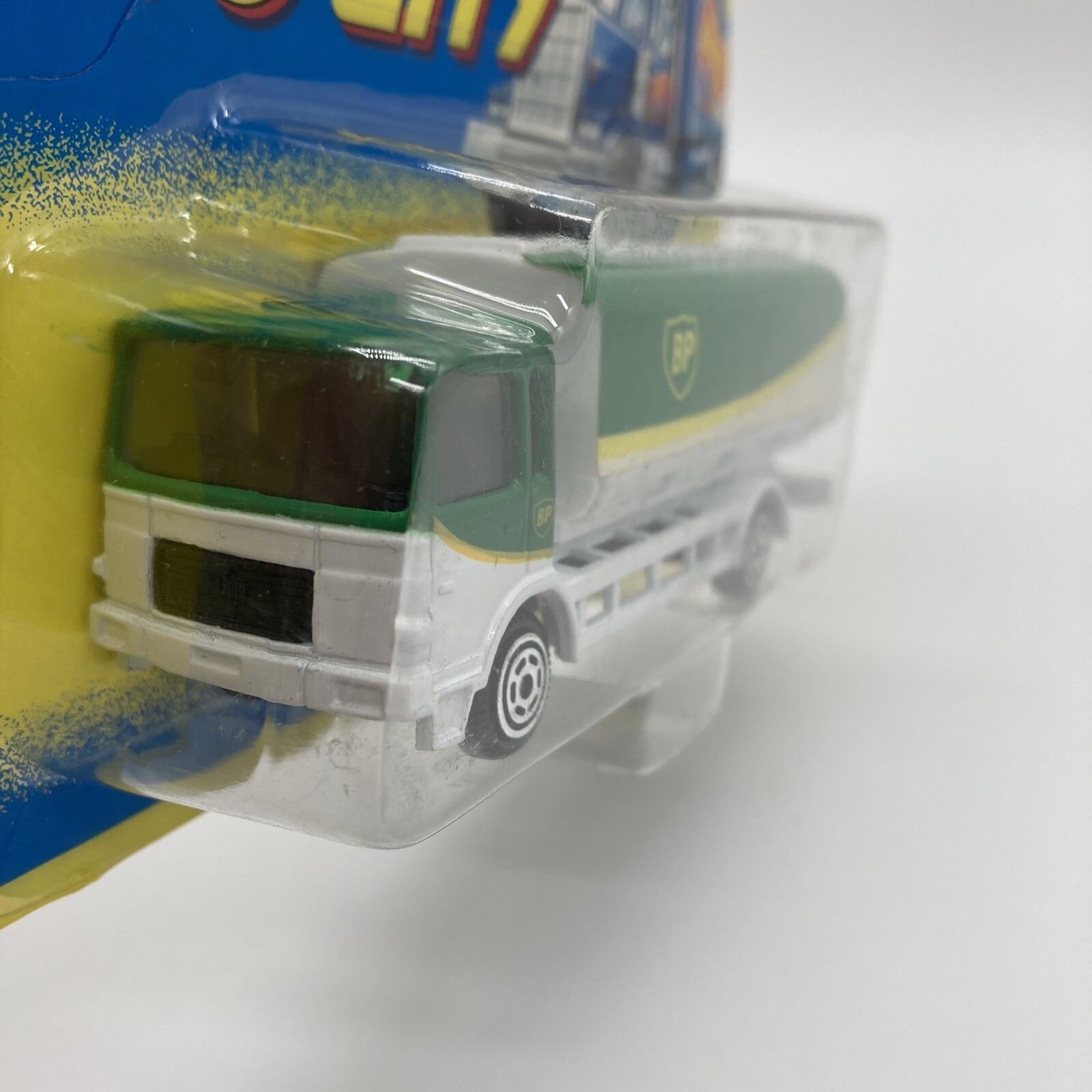 Picture 4 of 5
