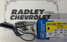 NEW GM OEM VALVE- GENERAL MOTORS GMC 12670746