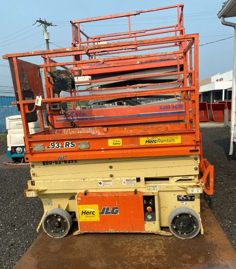 Jlg 2024 scissor lift