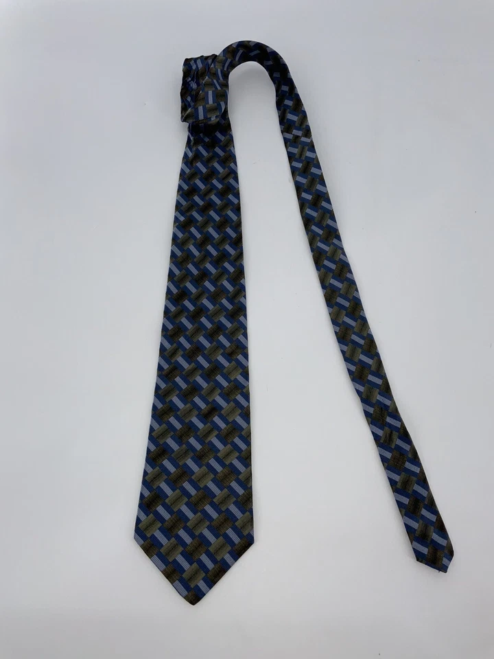 Галстук Bugatti синий оливковый клетчатый 100% шелк 4 дюйма W / 56 дюймов L сделано в США YGI V4-211 - Изображение 2 из 4