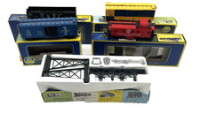 VTG AHM HO Scale Train Lot of 5 4 cars 1 Accessory Original Boxes GUC READ