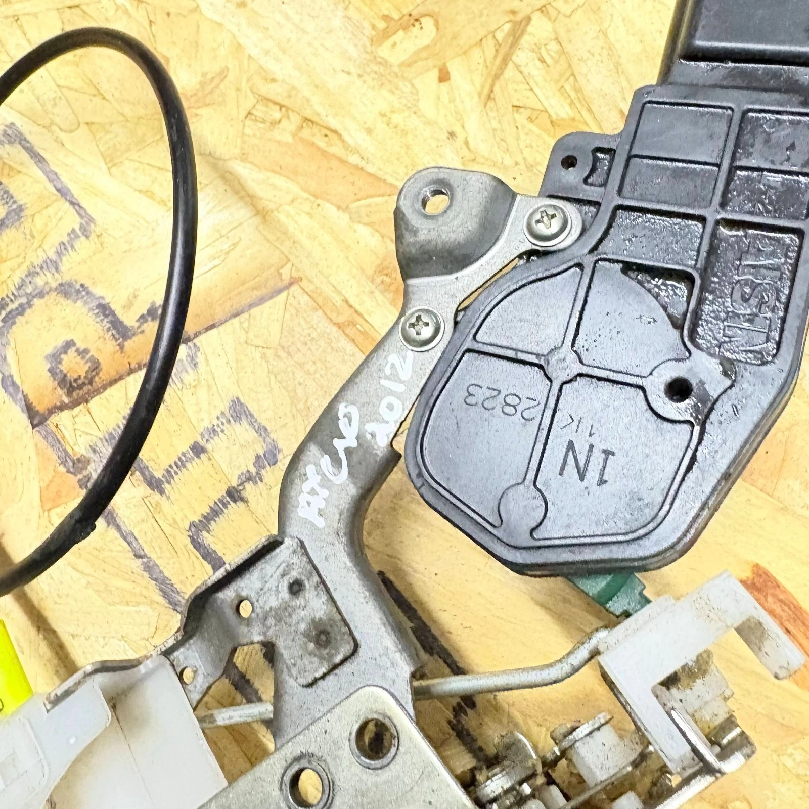 Actual Toyota Aygo door lock actuator detail