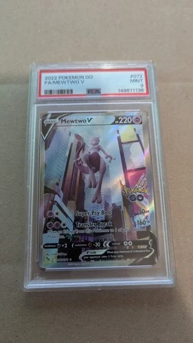 Pokémon GO Mewtwo V 072/078 Full Art Ultra Rare Holo PSA 9 2022