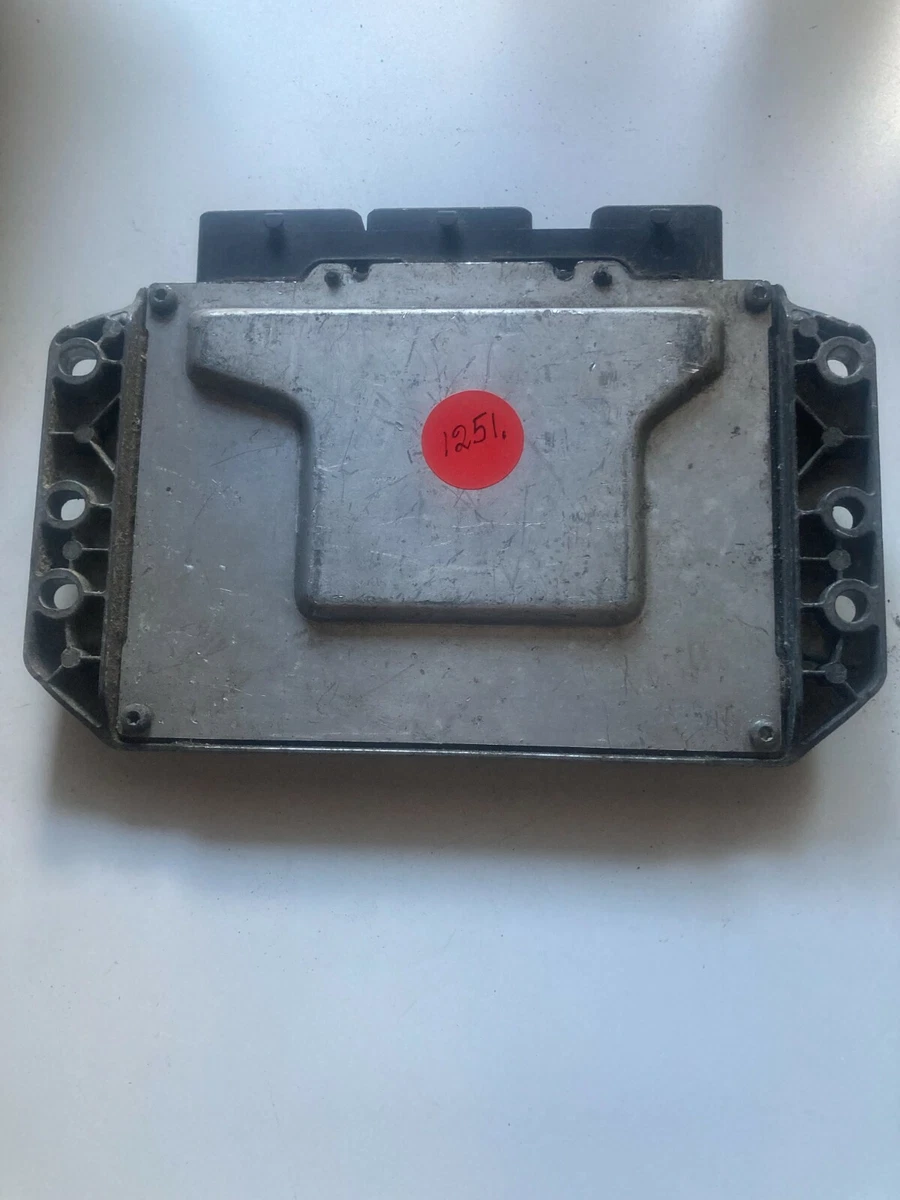 1251 RENAULT SCENIC 2004 1.6i ENGINE CONTROL UNIT ECU 8200298457 