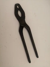 Vintage CK Slim Gas Fitters Pipe Gripping Pliers Good for age