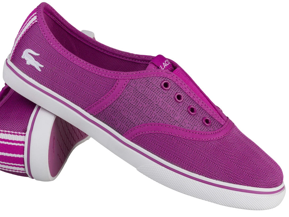 Lacoste pumps top