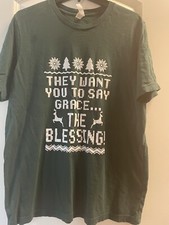 Adult XL Christmas Vaca They Want You To Say Grace Short Sleeve Tshirt  Preowned