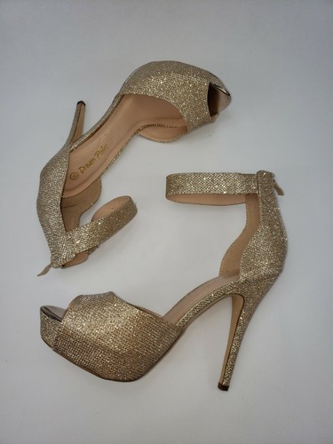 Dream Paris Gold Glitter Heels size 9.5 