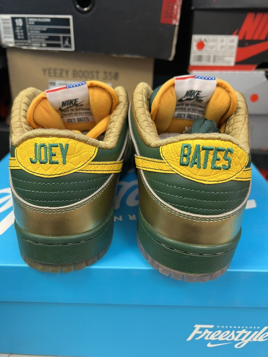 Nike SB Dunk Pro Low Doernbecher DB 2018 Size 9 Green Gold Nike SB Dunk Pro Low Doernbecher DB 2018 Size 9 Green Gold