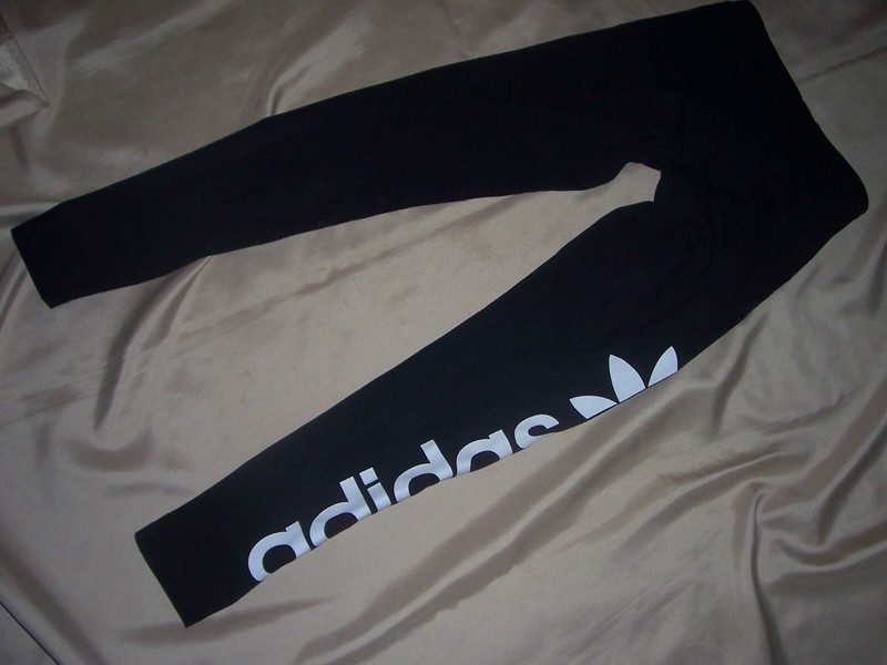 ADIDAS Sweat Pants Workout Women's Trefoil Black/White Logo Knit Leggings S