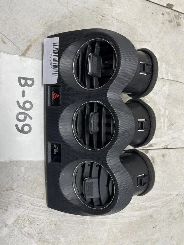 Nissan Altima SL 2009 tablero central ventilación de aire OEM+ Foto 2 de 4