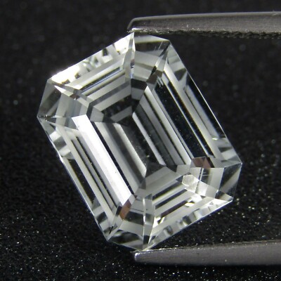 9.50Cts Glorious Natural Topaz 13.3x10.3x7.4mm Fancy Emerald Cut Gemstone-VDO