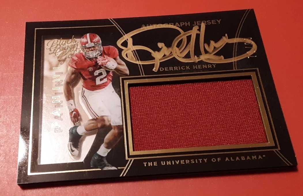 Derrick Henry Panini Black Gold Collegiate Autograph Jersey #32 Base
