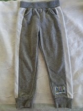 pinkfong Baby Shark Kids Gray Jogger Sweats Sweatpant Size 4T White Stripe EUC