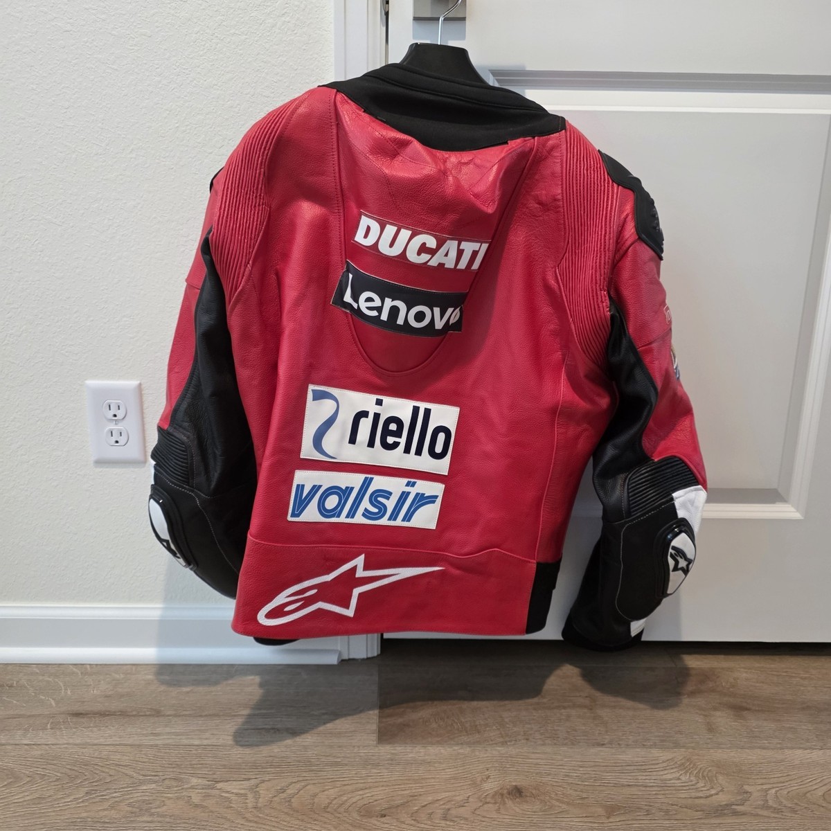 Leather Ducati Motorcycle Jacket Size 48 | eBay