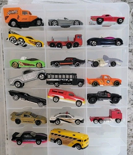 Hot Wheels Matchbox LOT of 20 loose cars Various Models Vintage, Trucks, Police