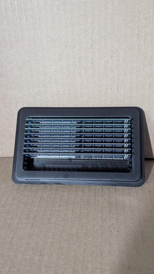 8 LOT Hynix 16GB 8x2GB DIMM 1333 PC3 DDR3 10600 ECC RAM Memory HMT325U7CFR8C-H9 - Image 3 of 3