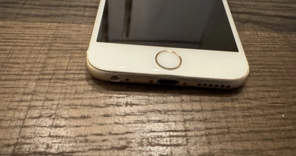 Apple iphone 6s A1633 32GB Gold Factory Unlocked Very Good BH:100% - Image 3 of 4