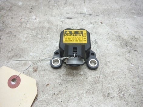 2000 LEXUS LS400 DECELERATION SENSOR MODULE 8944130050 OEM 1998 1999 - Picture 1 of 6