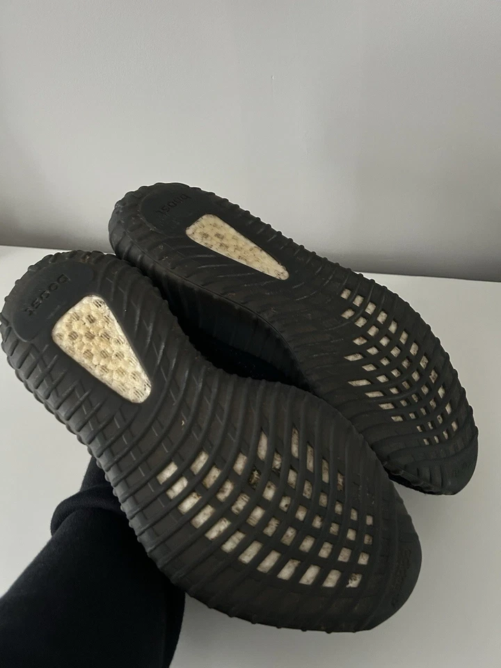 Size 9 - adidas Yeezy Boost 350 V2 Low Dazzling Blue, photo 4 of 5
