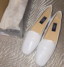 SELBY Womens Active Flex White Kid Leather Flats Loafer  Shoes Size 8 3A Narrow