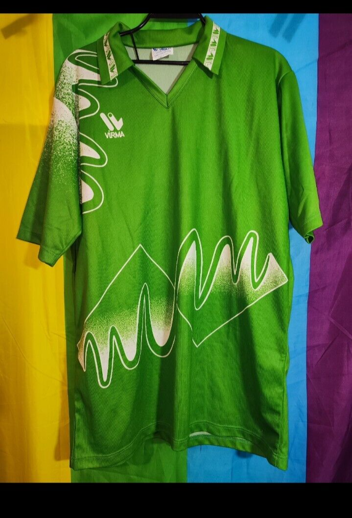 maillot de foot retro taille 6 ans et plus (D'occasion) à Villars-sur