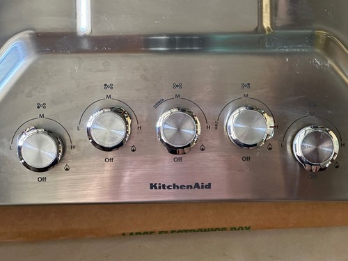 KitchenAid 36" Stainless Steel Gas Cooktop with 5 Sealed Burners - KCGS356ESS00 - Picture 3 of 14