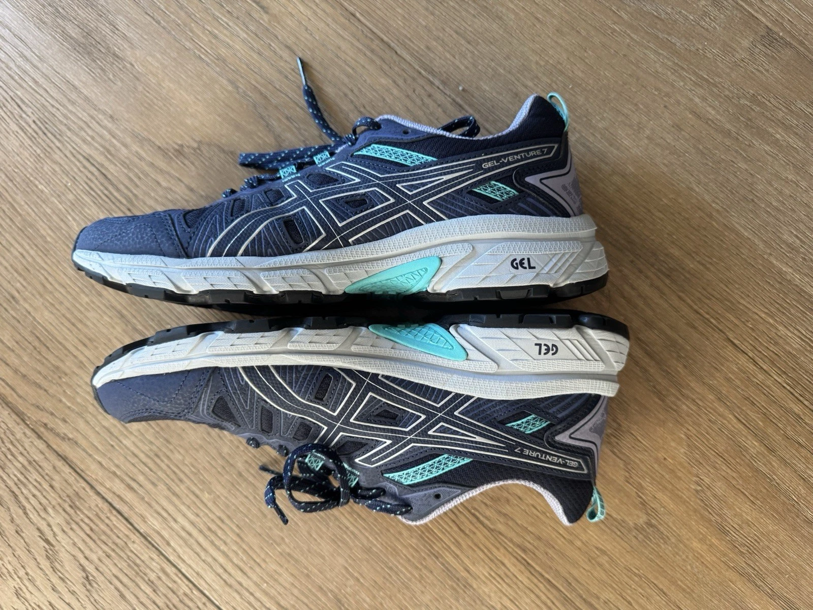 ASICS GEL-Venture 7 Trail Running Shoes Women's Size 9.5
Opens in a new window or tab