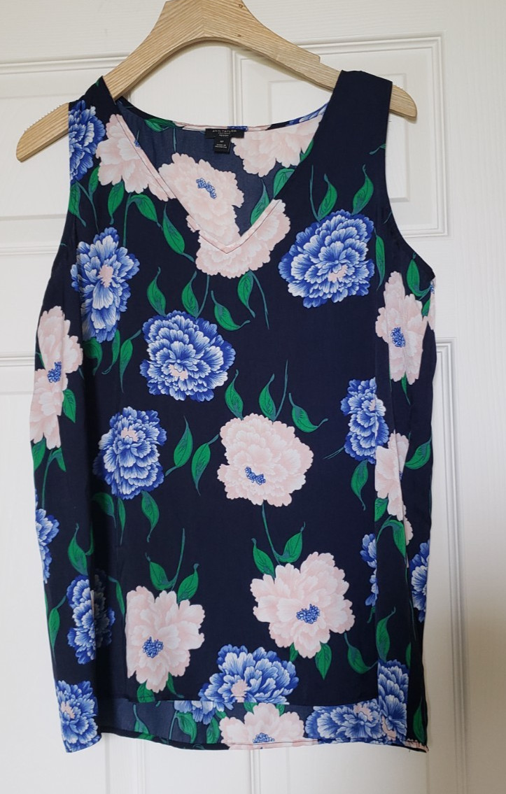 Ann Taylor Women's Sleeveless V-Neck Blouse Navy Blue Pink Floral - Size MP