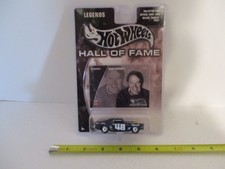 Hot Wheels Hall of Fame Legends #48 Dan Gurney 1970 Barracuda Blue 2002 NIP