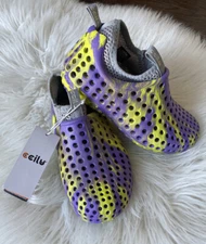 New NWT CCILU KIDS Girls US 11 UK 10 Light Weight Water Shoes Purple Tye Die