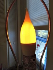 TWO New  LED Flame Light Bulb Energy Saving Super bright Flickering Effect (34A)