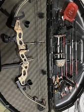 hoyt xt 2000 compound bow