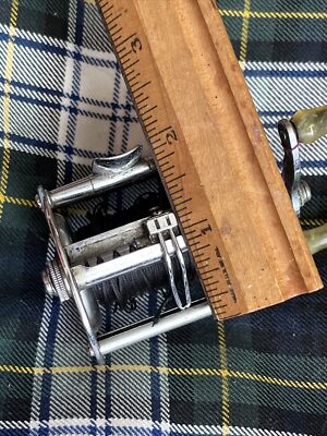 Moulinet de pêche vintage Shakespeare Marhoff modèle GE 1964 niveau