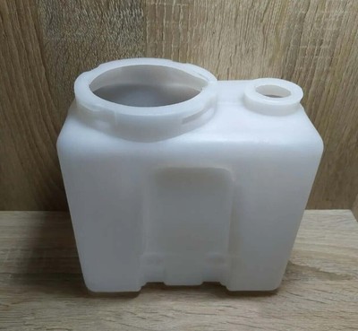 WASHER RESERVOR VAZ 2101 2103 2105 2106 2107 2121 lada Niva 2121-5208008