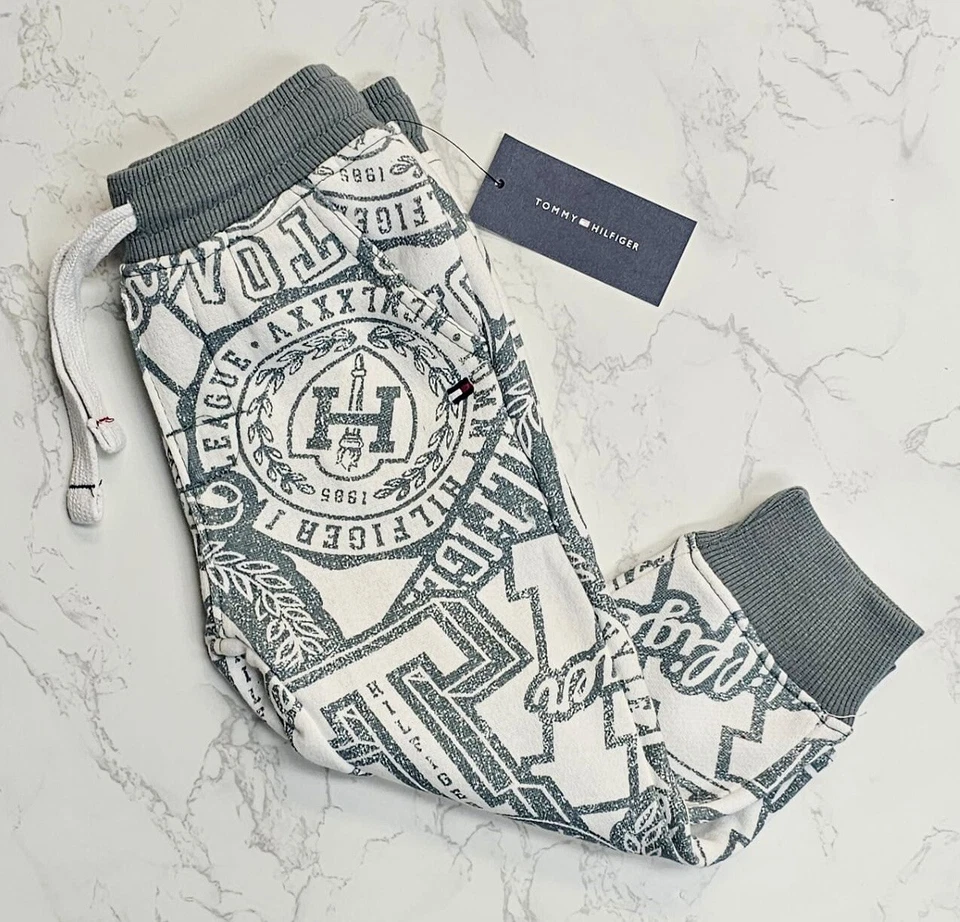 Tommy Jogger para niños pequeños talla 2 T Foto 2 de 3