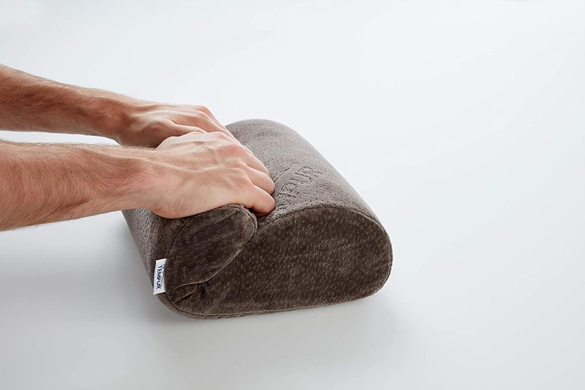 Tempur Travel Pillow Gray with pouch portable low rebound 31×25×10