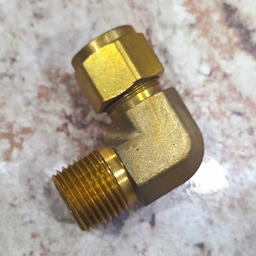 Brass 90ยฐ Elbow 1/2 Compression to Male NPT Adapter Fitting, 1/2 In.