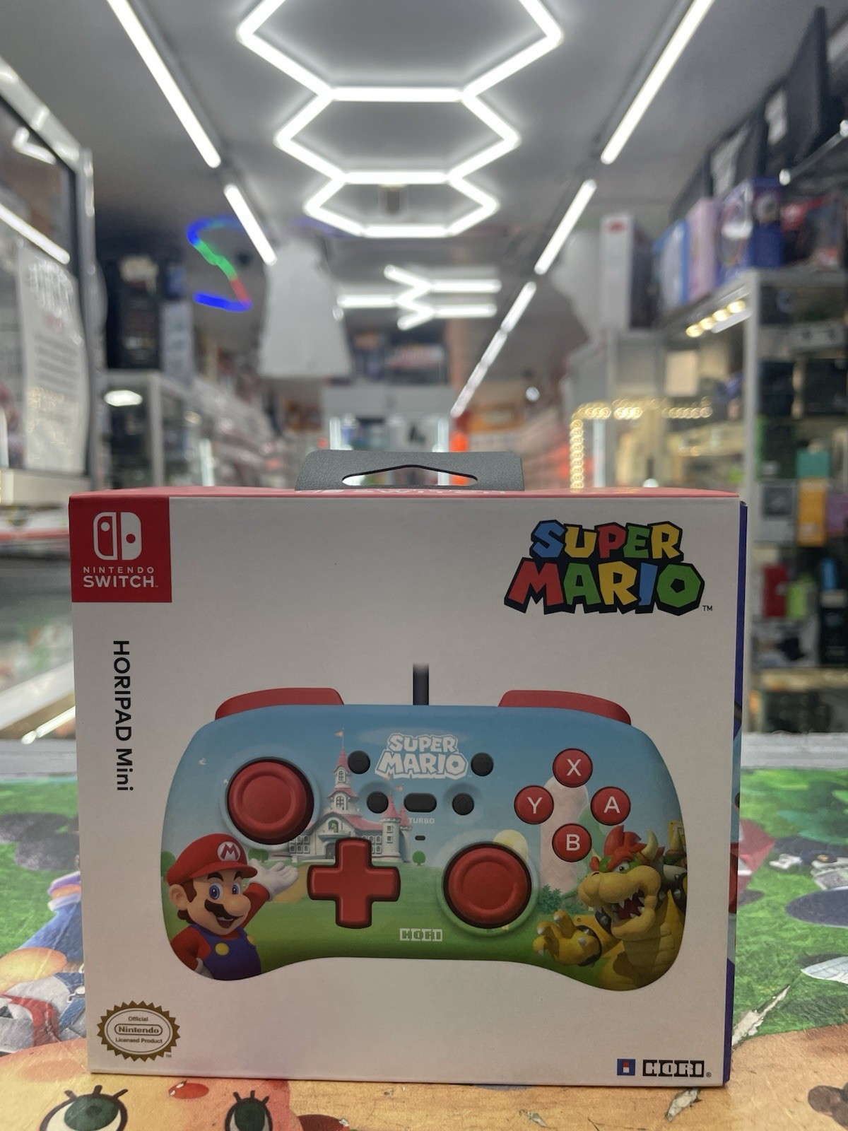 HORIPAD Mini Controller for Nintendo Switch - Super Mario Brand New