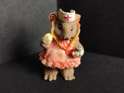 Miniatur Mouse ''Nurse Mousey'' rosa Kleid vermutl. Wee Forest Folk