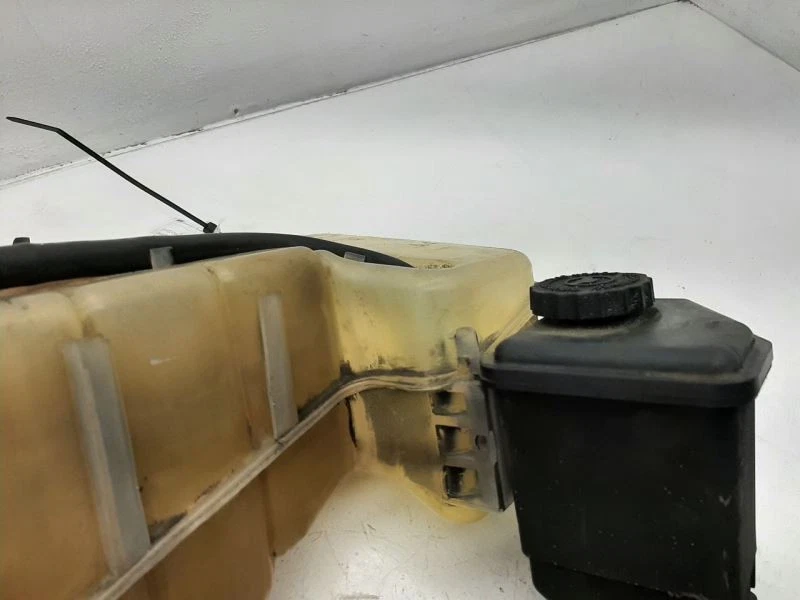 Depósito de refrigerante 06-10 CHRYSLER 300 04596466AF Foto 3 de 4