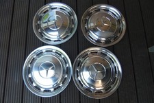 4 x Mercedes Radkappe chrom W108 W109 W110 W114 W115 W116 W123 W126 (A4) 4 x Mercedes Radkappe chrom W108 W109 W110 W114 W115 W116 W123 W126 (A4)