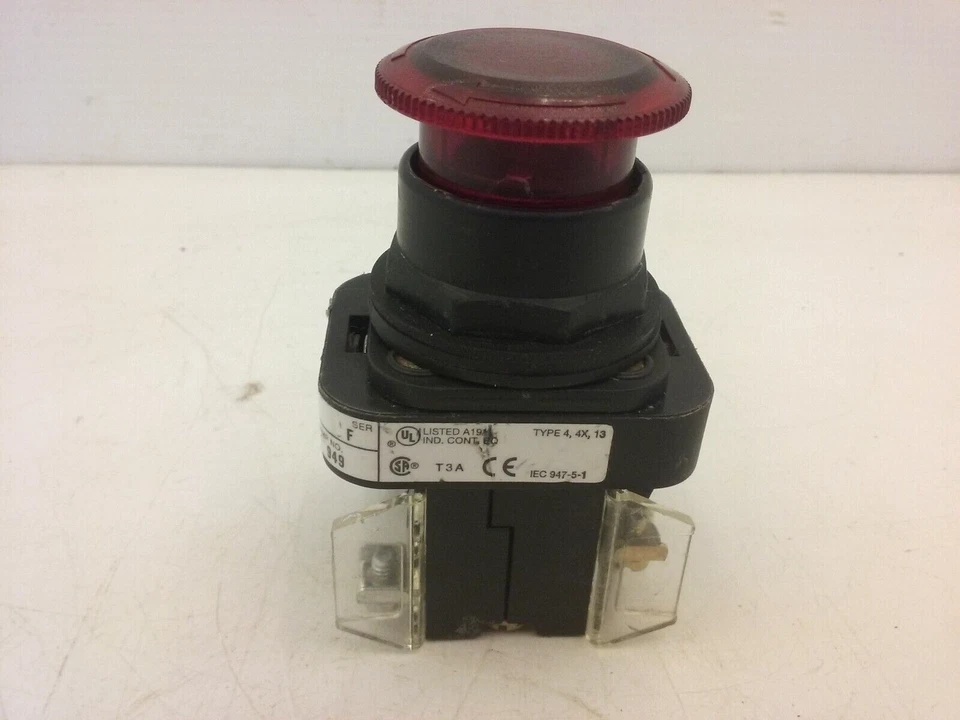 ALLEN BRADLEY 800H-FRXTQ10RA1 PUSH-PULL TWIST-RELEASE RED 120V 1NO 1NCLB SER.  F - Image 4 of 4