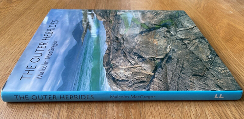 THE OUTER HEBRIDES by Malcolm MacGregor 2007 First Edition Hardback + Dust Cover - Picture 2 of 15