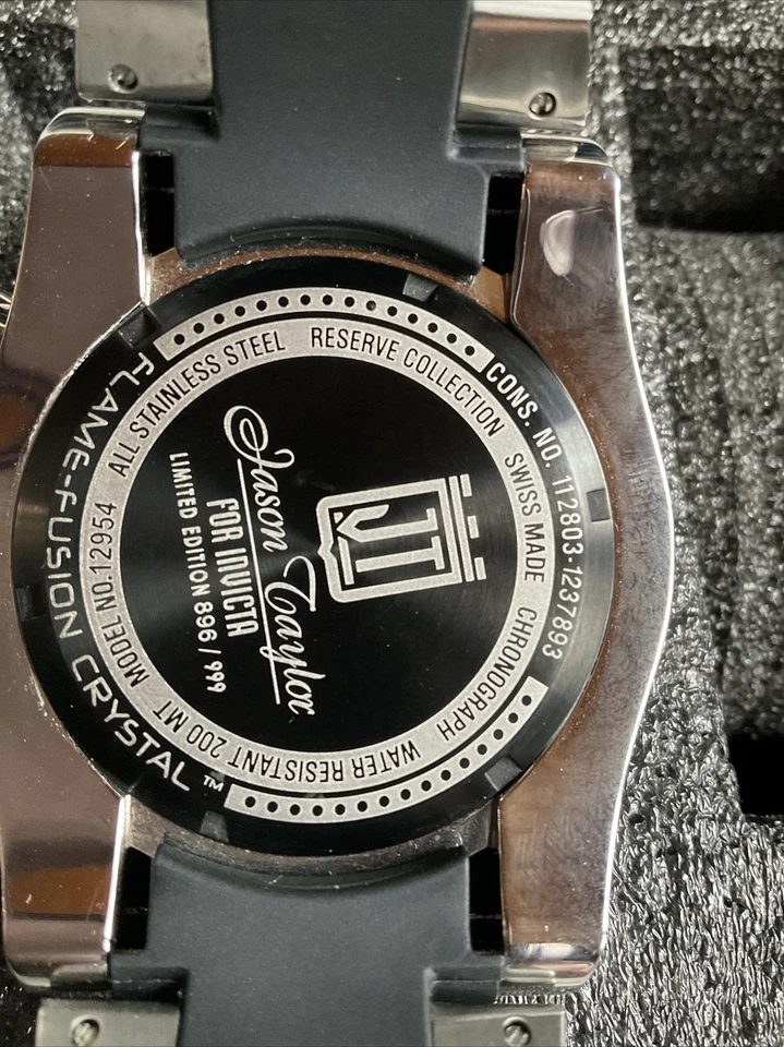 Invicta Reserve Bolt Zeus Jason Taylor JT Hecho en Suiza Foto 2 de 4